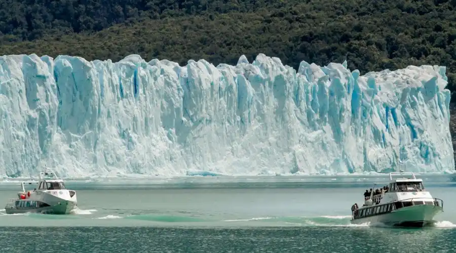 Glaciar Perito Moreno excursiones náutica